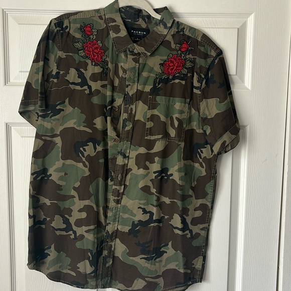 Pacsun Button Down Shirt - Picture 1 of 2